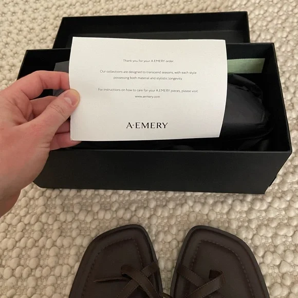 A.Emery Lucia Sandals Walnut - Picture 4 of 9